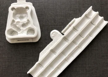 Create Stunning Cake Borders Easily with Panda Bamboo Silicone Decorating Mold Review