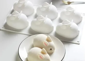 Discover the Best Silicone Mold for Crafting Adorable Rabbit-Shaped Treats