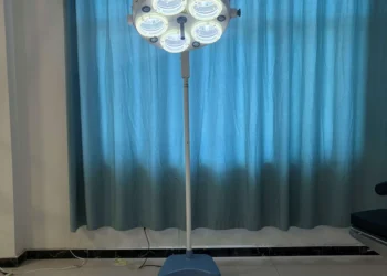 Top Portable LED Surgical Lights for Veterinary and Hospital Use Reviewed