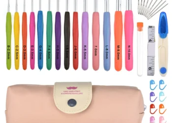 Essential Multicolor Crochet Hooks Set for Effortless Yarn Crafting and Organization
